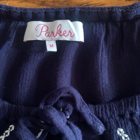 Women’s Boho top w/embellishment on front and key hole neck - Picture 7 of 8